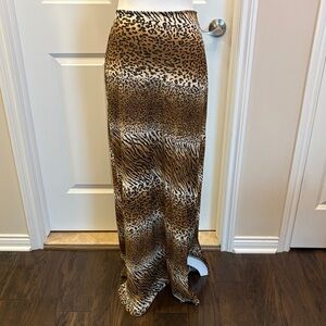 Mesmerize Ladies Leopard print Maxi Pencil Skirt Cover up side slits Tropical